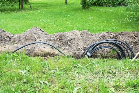 Elektriske kabler i grøft